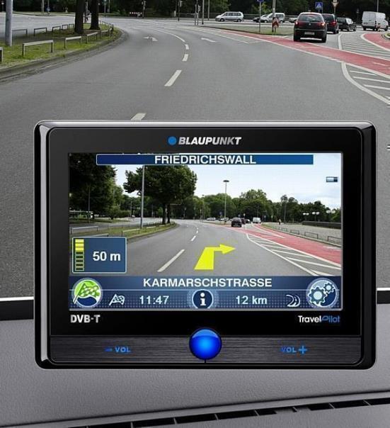 Bedienung/Anzeige, Routeneingabe, Routenführung, Stau/Verkehrswarnung - Navi ist nicht gleich Navi. Foto: Blaupunkt/auto-reporter.net